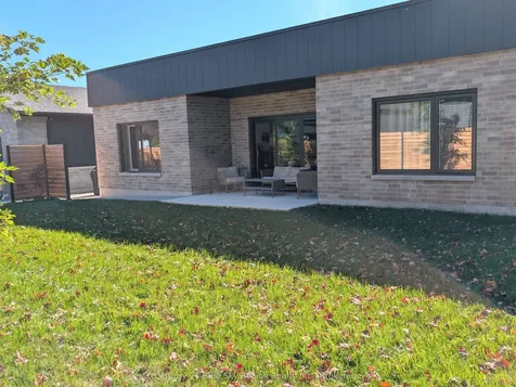 160 Sugarbush Street North Bay ON P1C 1M8