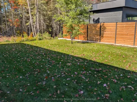 160 Sugarbush Street North Bay ON P1C 1M8