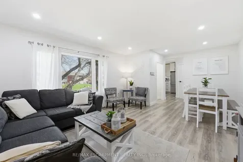 59 Purvis Drive Hamilton ON L8S 2S5