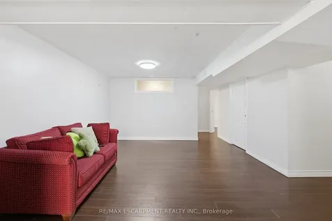 59 Purvis Drive Hamilton ON L8S 2S5