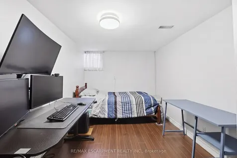 59 Purvis Drive Hamilton ON L8S 2S5