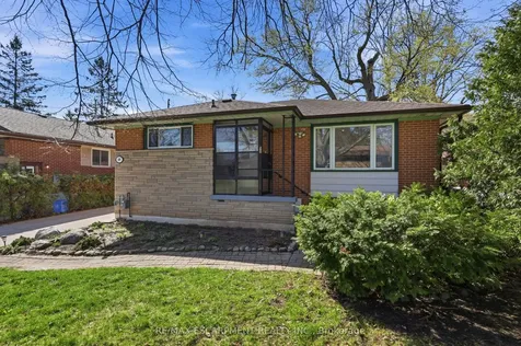 59 Purvis Drive Hamilton ON L8S 2S5