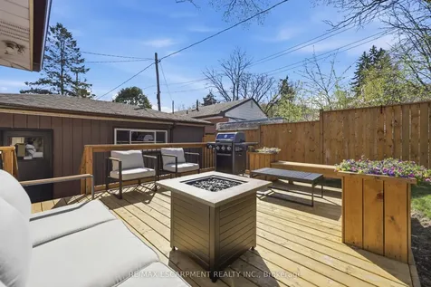 59 Purvis Drive Hamilton ON L8S 2S5