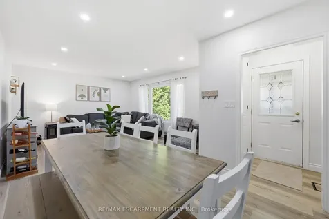 59 Purvis Drive Hamilton ON L8S 2S5