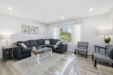 59 Purvis Drive Hamilton ON L8S 2S5