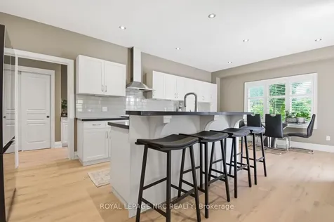 35 Buckley Terrace Pelham ON L3E 0S4