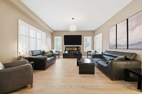 35 Buckley Terrace Pelham ON L3E 0S4