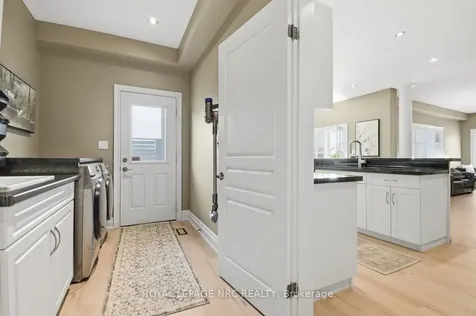 35 Buckley Terrace Pelham ON L3E 0S4