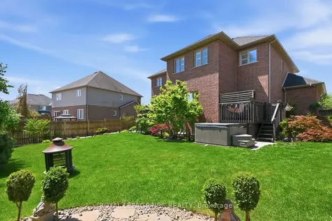 35 Buckley Terrace Pelham ON L3E 0S4