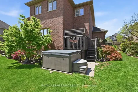 35 Buckley Terrace Pelham ON L3E 0S4