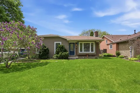 31 Willcher Drive St. Catharines ON L2M 7C6