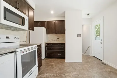 31 Willcher Drive St. Catharines ON L2M 7C6