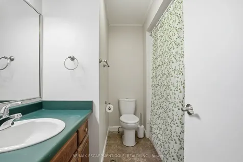 31 Willcher Drive St. Catharines ON L2M 7C6
