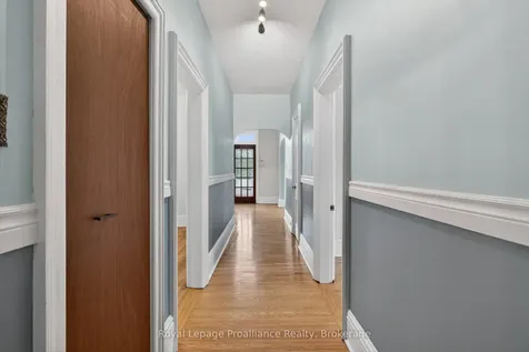 70 Wellington Street Kawartha Lakes ON K9V 3N7