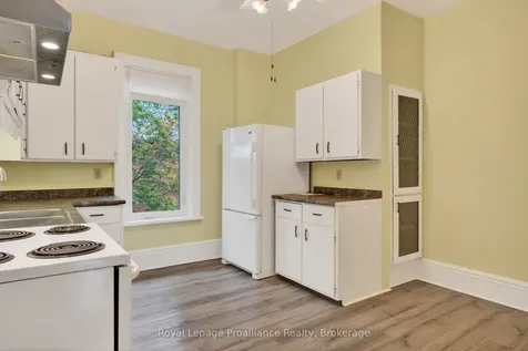 70 Wellington Street Kawartha Lakes ON K9V 3N7