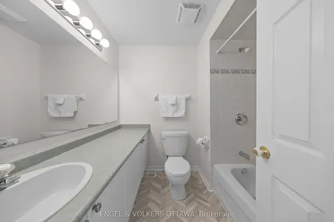 23 Cambray Lane Kanata ON K2K 3C3