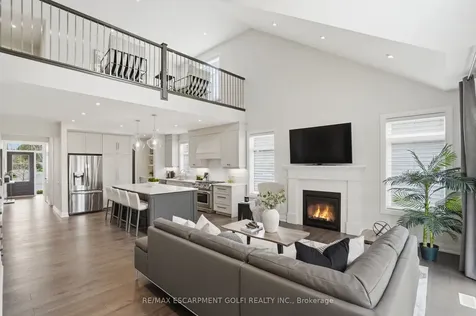 58 Simpson Road St. Catharines ON L2N 0A5
