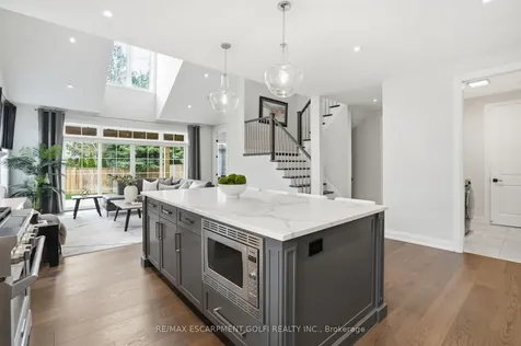58 Simpson Road St. Catharines ON L2N 0A5