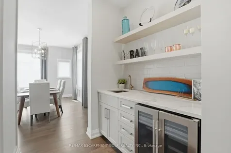 58 Simpson Road St. Catharines ON L2N 0A5