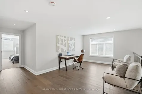 58 Simpson Road St. Catharines ON L2N 0A5