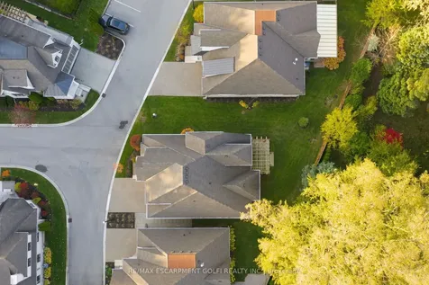 58 Simpson Road St. Catharines ON L2N 0A5
