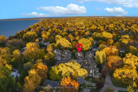 58 Simpson Road St. Catharines ON L2N 0A5