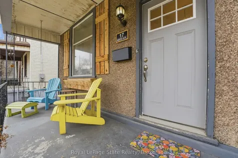 17 Minto Avenue Hamilton ON L8L 6E1