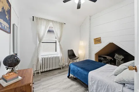 17 Minto Avenue Hamilton ON L8L 6E1