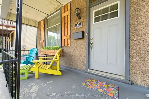 17 Minto Avenue Hamilton ON L8L 6E1