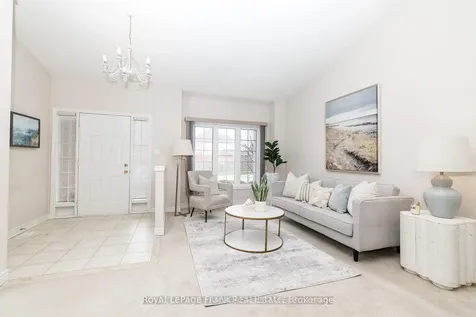 4112 Walcot Court Lincoln ON L3J 0L9