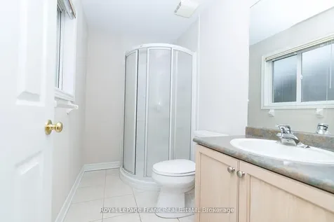 4112 Walcot Court Lincoln ON L3J 0L9