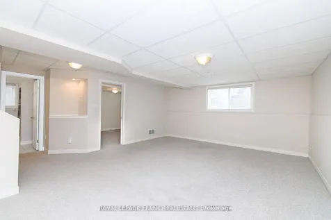 4112 Walcot Court Lincoln ON L3J 0L9