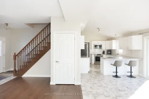 11 Moynes Court Kawartha Lakes ON K9V 0L2