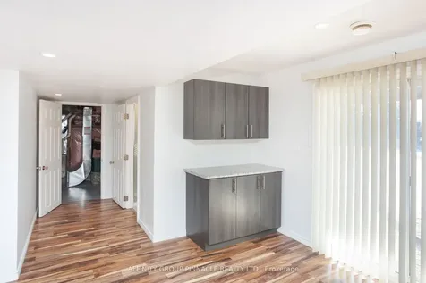 11 Moynes Court Kawartha Lakes ON K9V 0L2