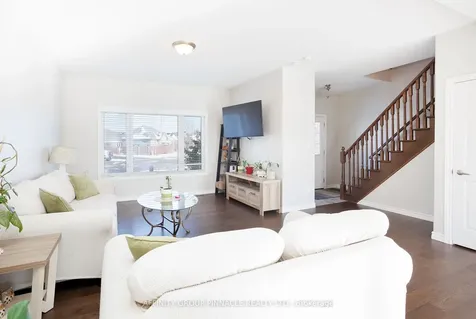 11 Moynes Court Kawartha Lakes ON K9V 0L2