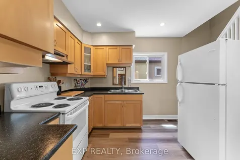 17 Moote Street St. Catharines ON L2N 1B3