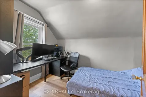 17 Moote Street St. Catharines ON L2N 1B3