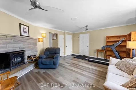 17 Moote Street St. Catharines ON L2N 1B3