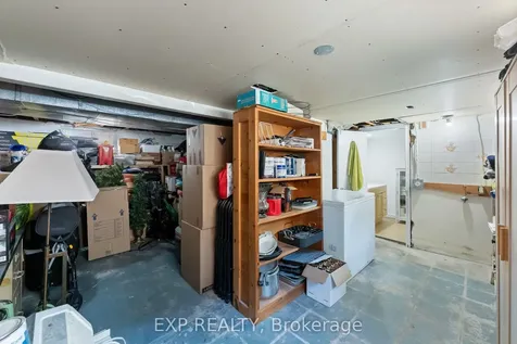 17 Moote Street St. Catharines ON L2N 1B3