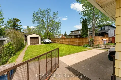 17 Moote Street St. Catharines ON L2N 1B3
