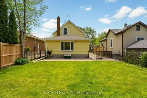 17 Moote Street St. Catharines ON L2N 1B3