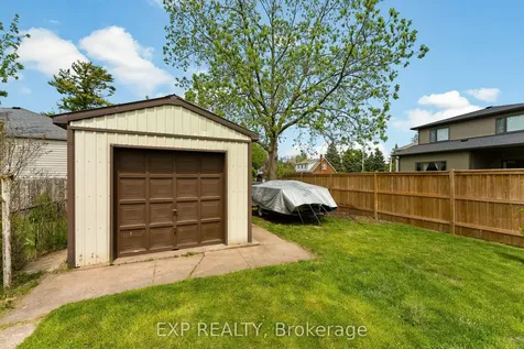 17 Moote Street St. Catharines ON L2N 1B3