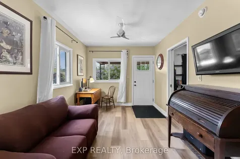 17 Moote Street St. Catharines ON L2N 1B3