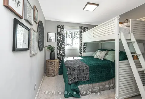 2 Cherie Road St. Catharines ON L2M 6J9