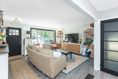 2 Cherie Road St. Catharines ON L2M 6J9