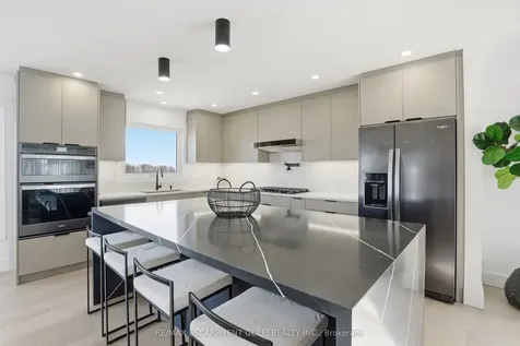 296 Ridge Road W Grimsby ON L3M 4E7