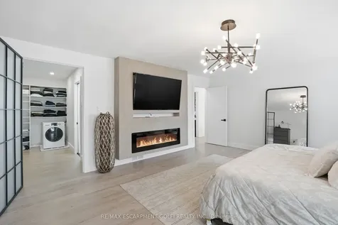 296 Ridge Road W Grimsby ON L3M 4E7