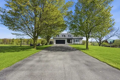 296 Ridge Road W Grimsby ON L3M 4E7