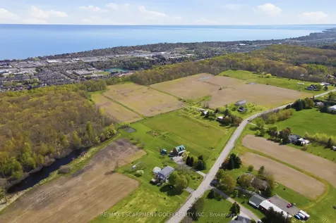 296 Ridge Road W Grimsby ON L3M 4E7