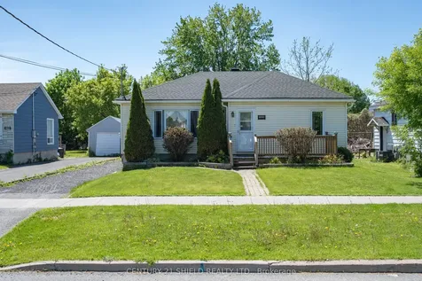 1320 Aubin Avenue Cornwall ON K6J 4R8
